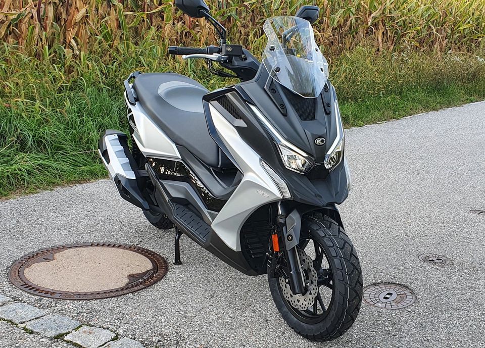 Kymco DT X360 125i ABS silver/black lagernd in Ainring