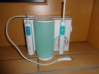 elektrische Oral-B Zahnbürste mit Munddusche Dentalcenter Niedersachsen - Lingen (Ems) Vorschau