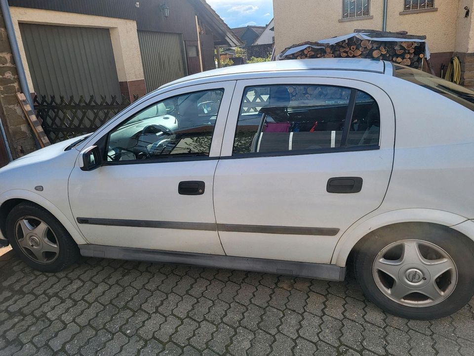 Opel  Astra zu verkaufen in Kirchardt