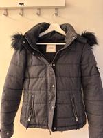 Jacke gefüttert Gr. S Hessen - Oberursel (Taunus) Vorschau