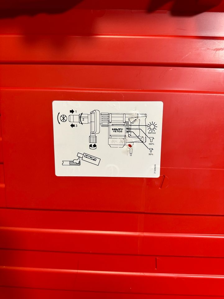 Hilti TE 705 Meißelhammer SDS-Max + Zubehör (1.Hand) in Gelsenkirchen