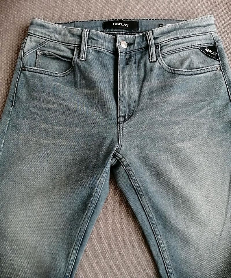 REPLAY Jeans Jacksy Straight - Gr. 28/32 - NEU ungetragen in Laatzen