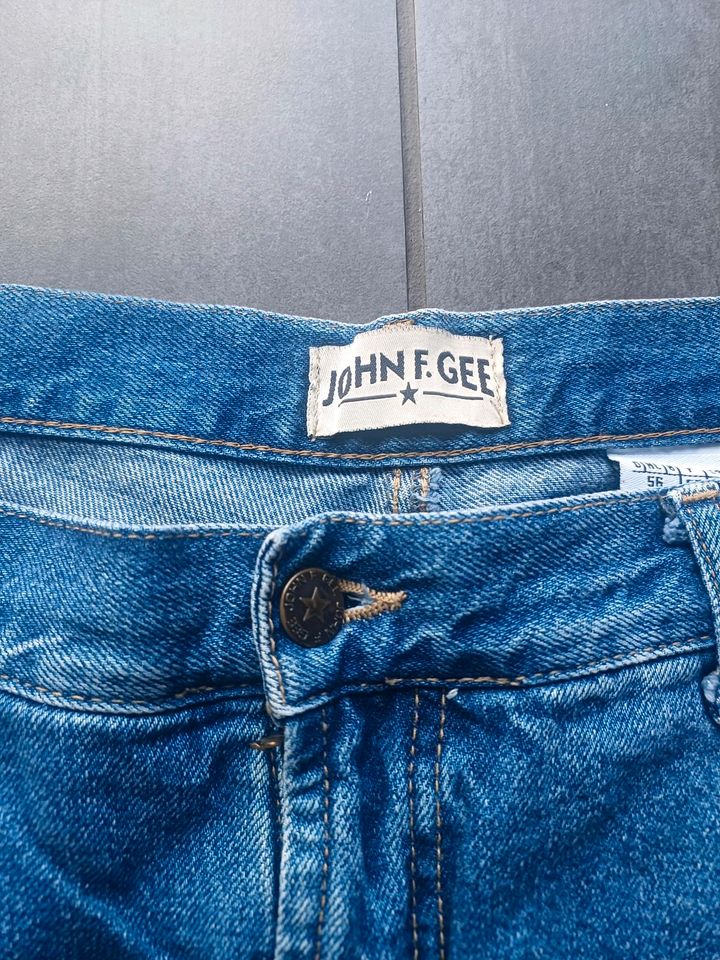 Jeans Kurze Hose Jeans John F.Gee Gr.56 Herren Blau in Schwieberdingen