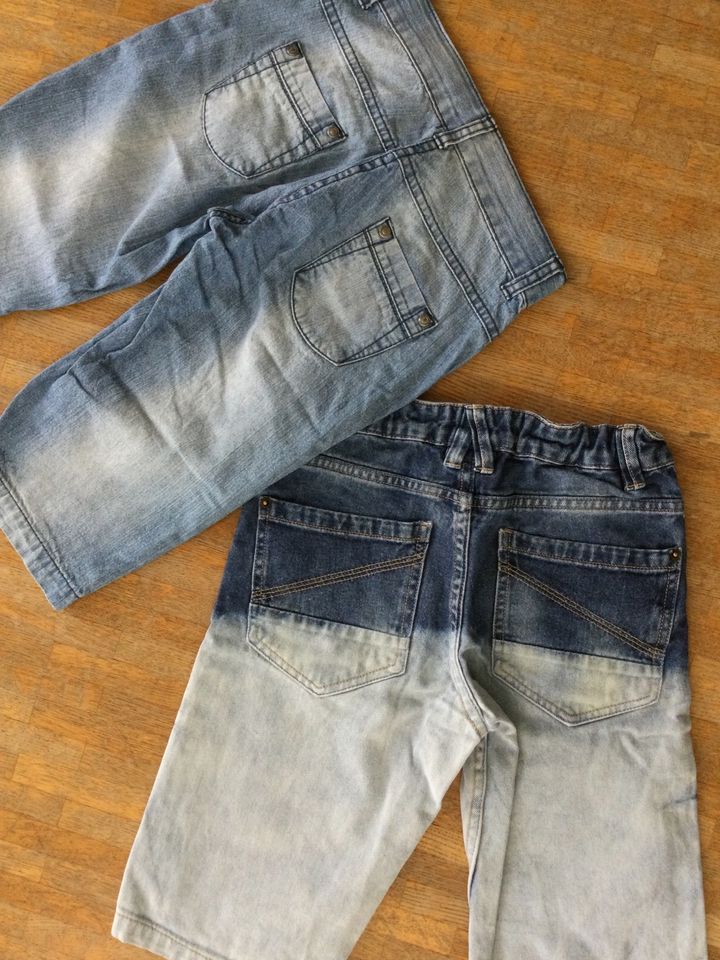 2 kurze Jeans Hosen Paket Hosenpaket Jorts Sommerhosen in Berlin