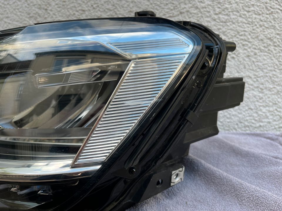 LED Scheinwerfer für VW TIGUAN - links - 5NB941035D - gebraucht in Wiesbaden