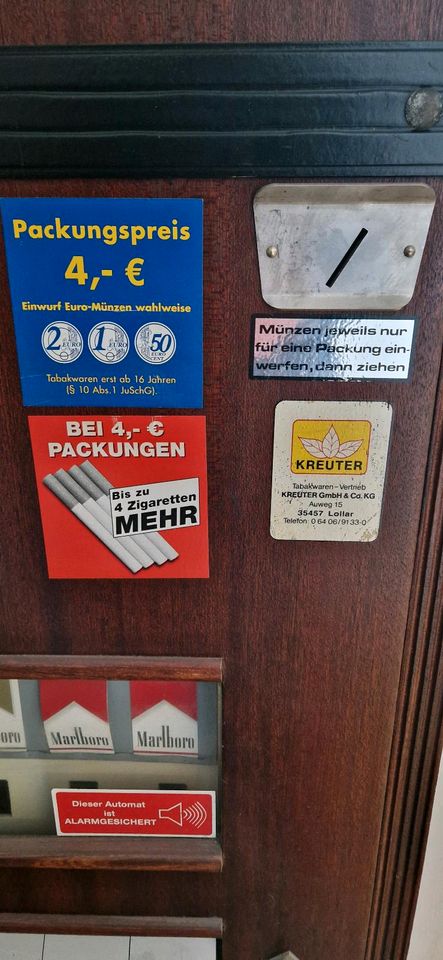 Zigarettenautomat retro Minibar Dekoration partyraum in Wetzlar