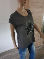Neuwertig! T-Shirt, 38, M, Schwarz grau silber, Takko, Pailletten Nordrhein-Westfalen - Düren Vorschau