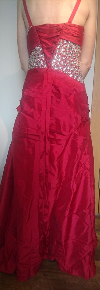 Abendkleid, Hochzeit, Silvester, Jugendweihe, Abiball, Kleid in Egeln