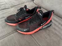 NIKE 270 (27c) gr 38.5 rot schwarz Baden-Württemberg - Weingarten Vorschau