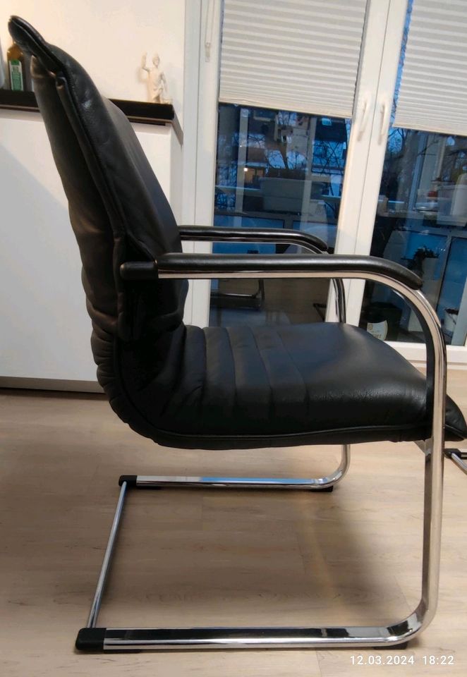 6x Dauphin Freischwinger Büro Besucher Stühle in Düsseldorf