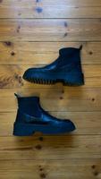 ZARA TRF Boots Größe 39 Brandenburg - Kleinmachnow Vorschau