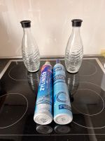 Sodastream Glasflaschen u 2 volle Zylinder Hamburg-Nord - Hamburg Alsterdorf  Vorschau
