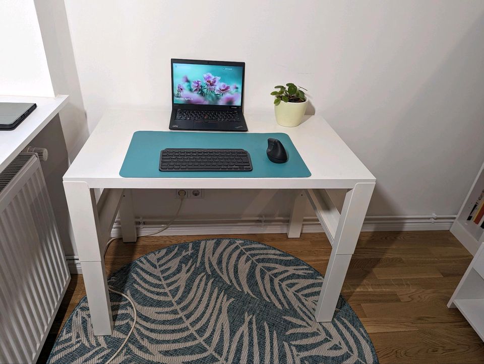 Schreibtisch / Laptoptisch mit Aufsatz, Ikea PÅHL, weiß 96x58 cm in Berlin