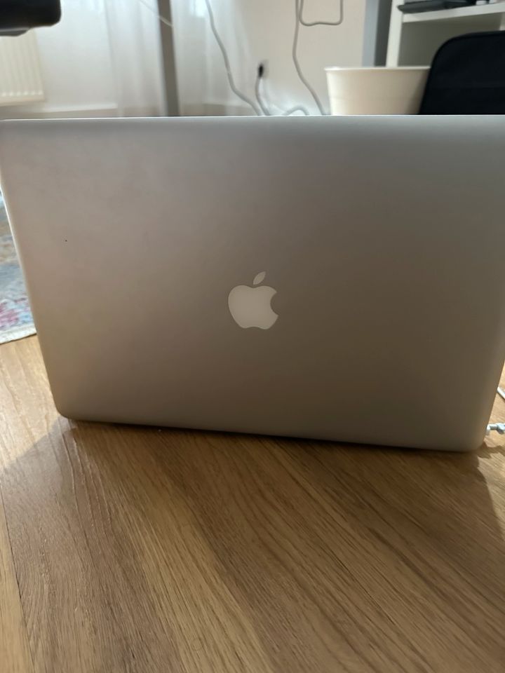 Mac Book Pro zu verkaufen in Tönisvorst