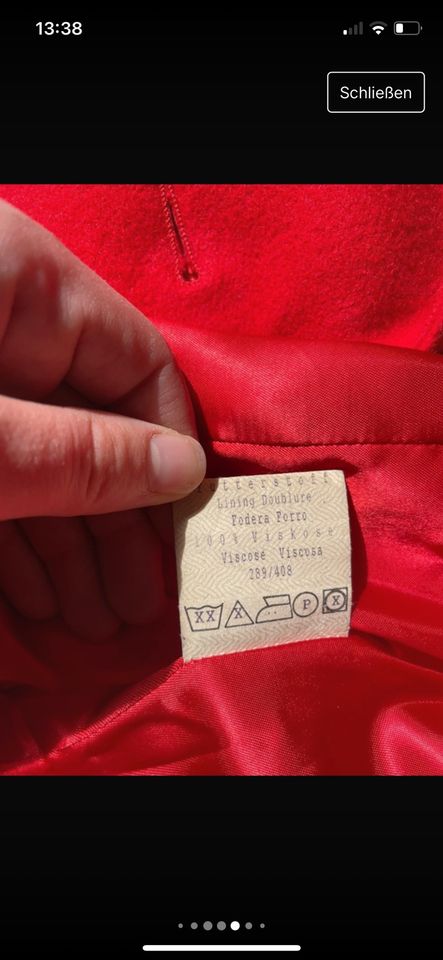 Rote Jacke von Karl Lagerfeld in Schramberg
