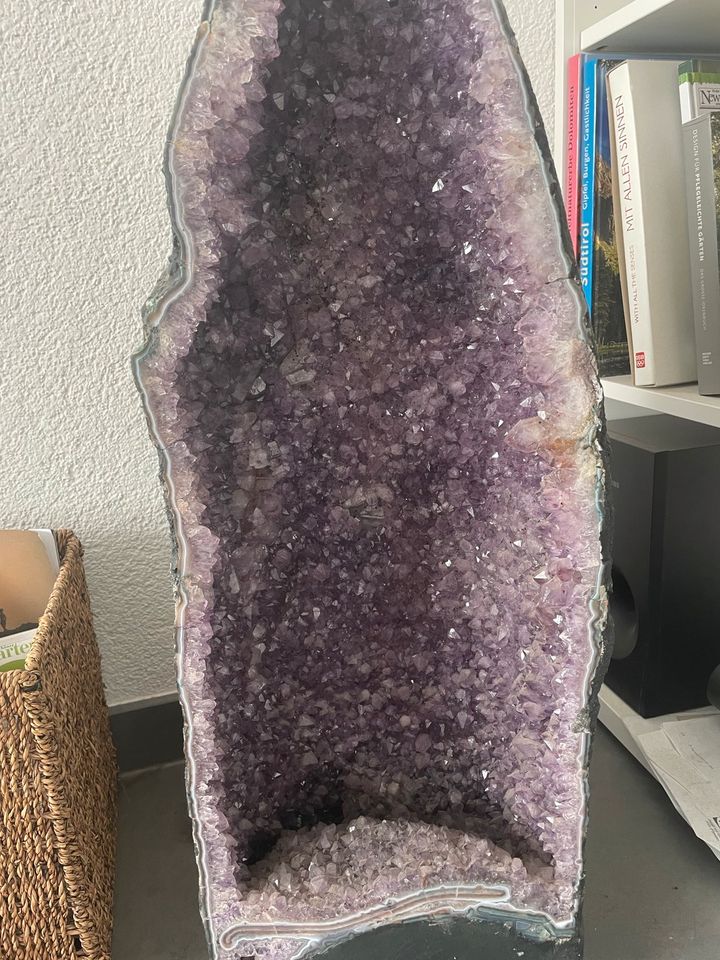 Große Amethyst / Bergkristall Druse in Gerolfingen