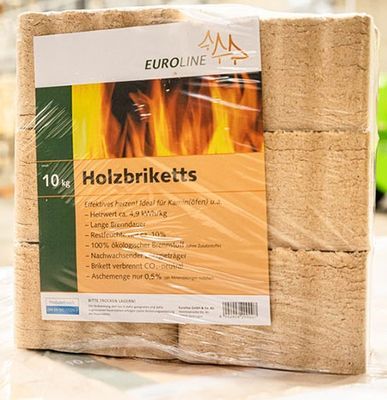 Euroline Premium Holzbriketts 10 kg | Abverkauf = 3,85 €/Pak.❗️ in Northeim