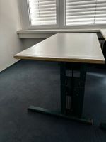 Schreibtisch zu verschenken Hannover - Mitte Vorschau