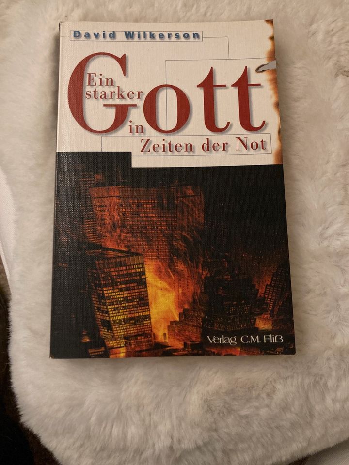 Buch Ein starker GOTT in Zeiten der Not von David Wilkerson in Köln