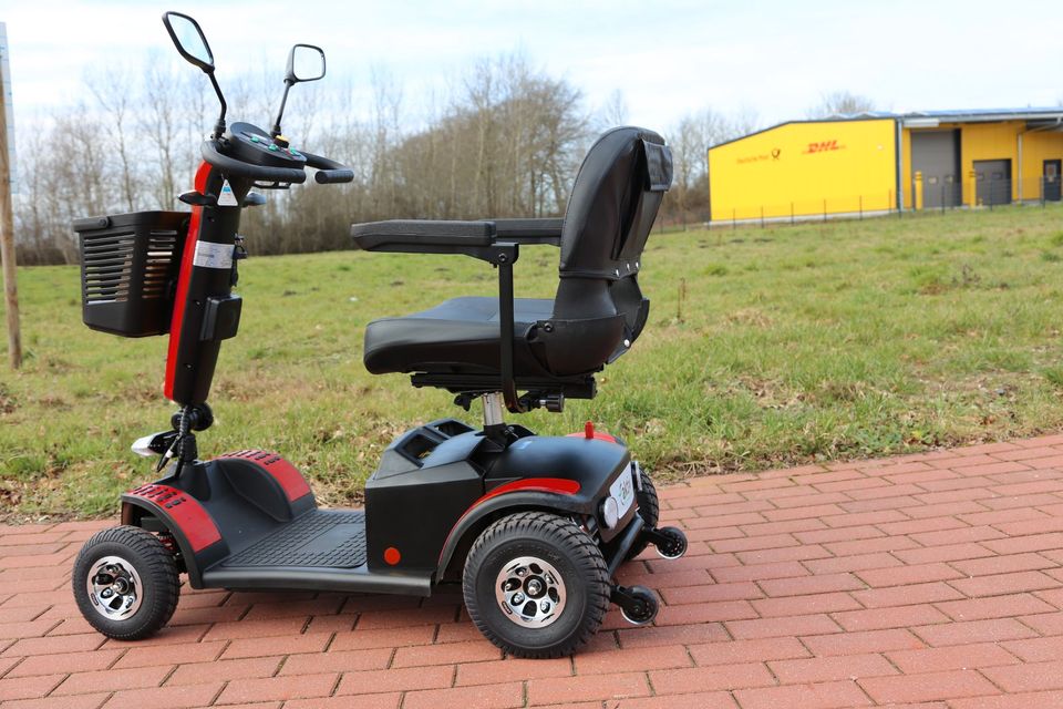 AVD Ibiza Elektromobil Seniorenmobil Elektroscooter E-Scooter in Malschwitz