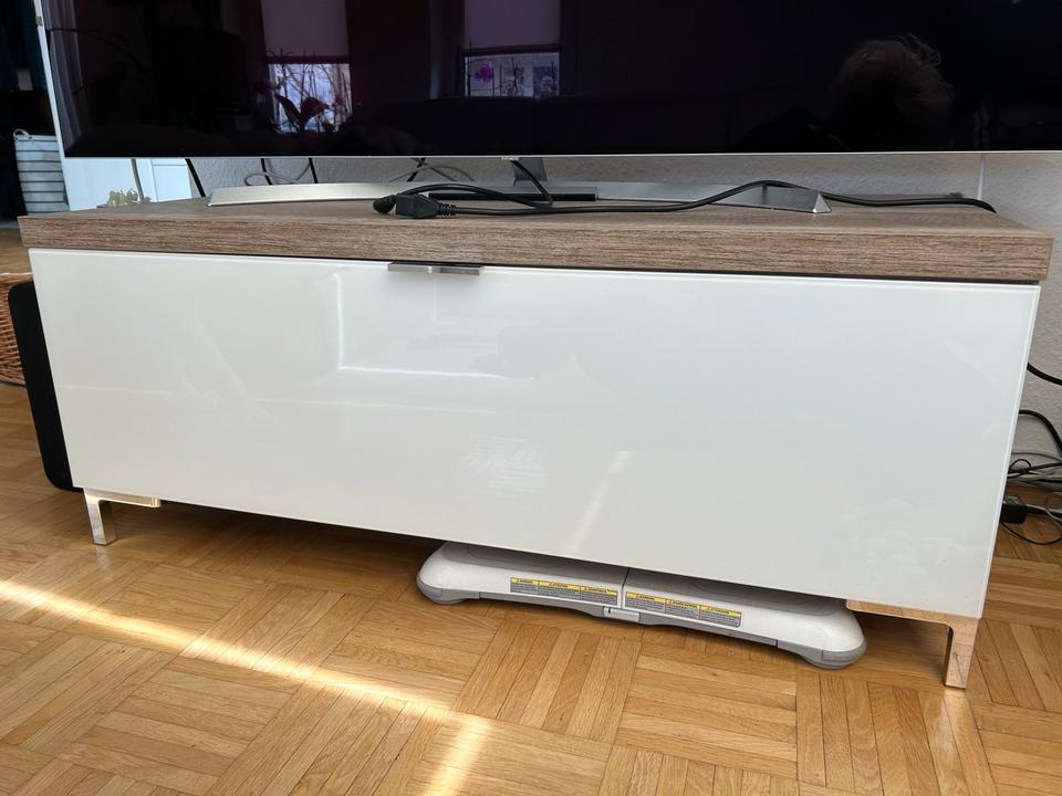 CS Schmal Cleo TV Bank Kommode 163x98x50 Wildeiche/Weissglas in Köln