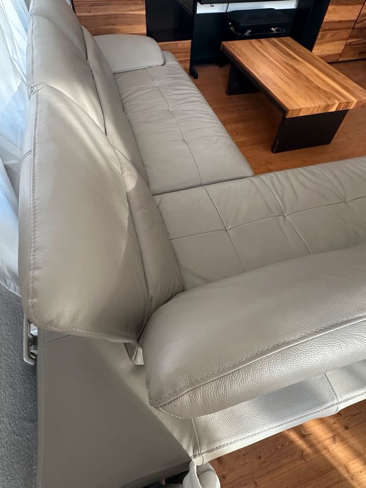 Echt  Leder Couch/Sofa/Sitzgarnituren in Köln