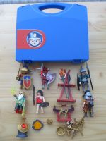 Playmobil Set - 6 Figuren, Zubehör, Aufbewahrungsbox Hessen - Gießen Vorschau