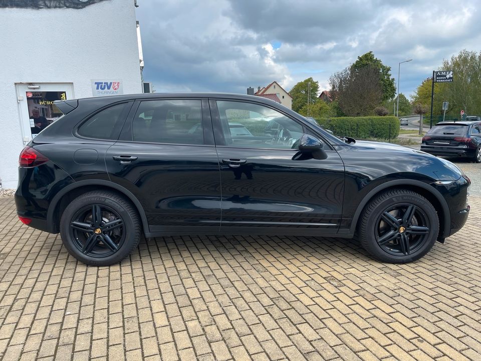 Porsche Cayenne premium Edition 2014 in Meuselwitz