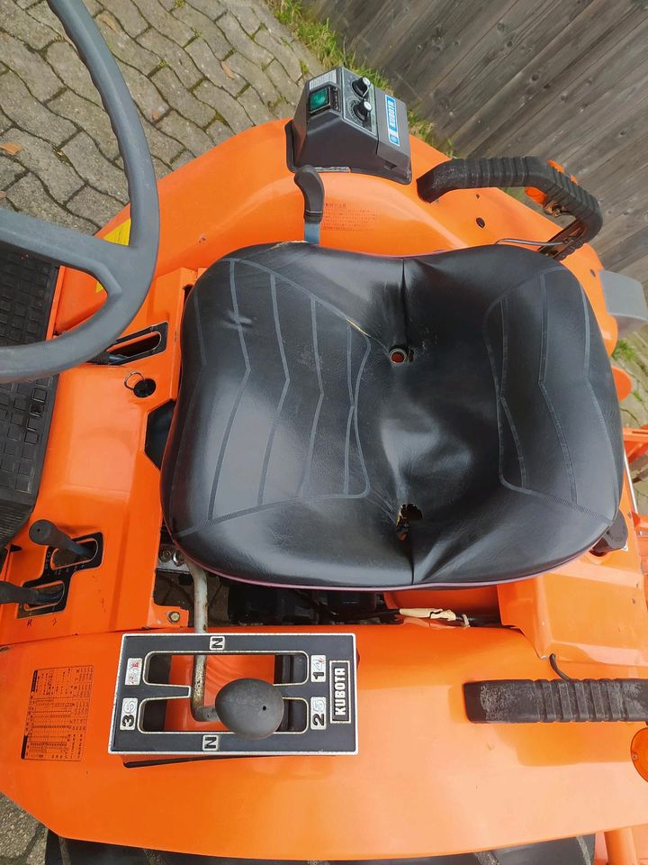 KUBOTA B1-16DT mit Bodenfräse 16PS Kleintraktoren Kompakttraktor in Sulingen