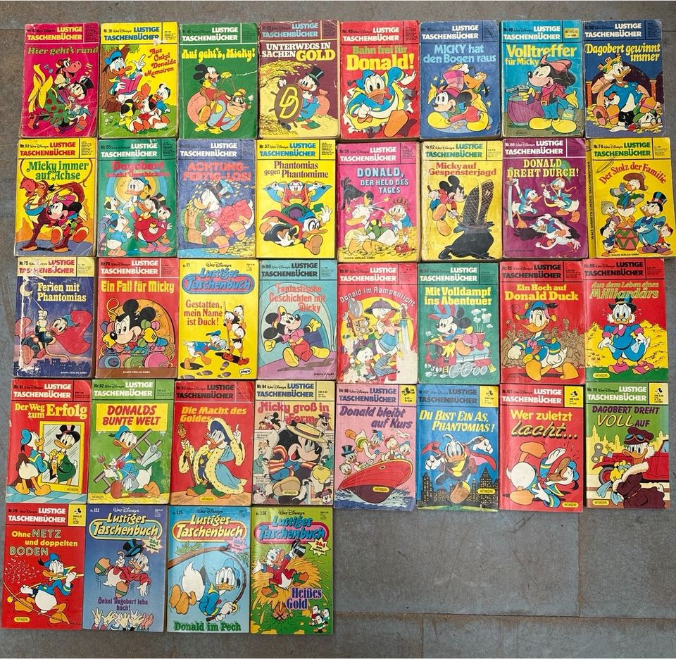 Lustiges Taschenbücher Alt 1977 Disneys Donald Mickey Sammeln in Frankfurt am Main