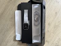 Apple Watch Series 6 Nike Edition 44mm Silber Akku 100% Bayern - Baar-Ebenhausen Vorschau