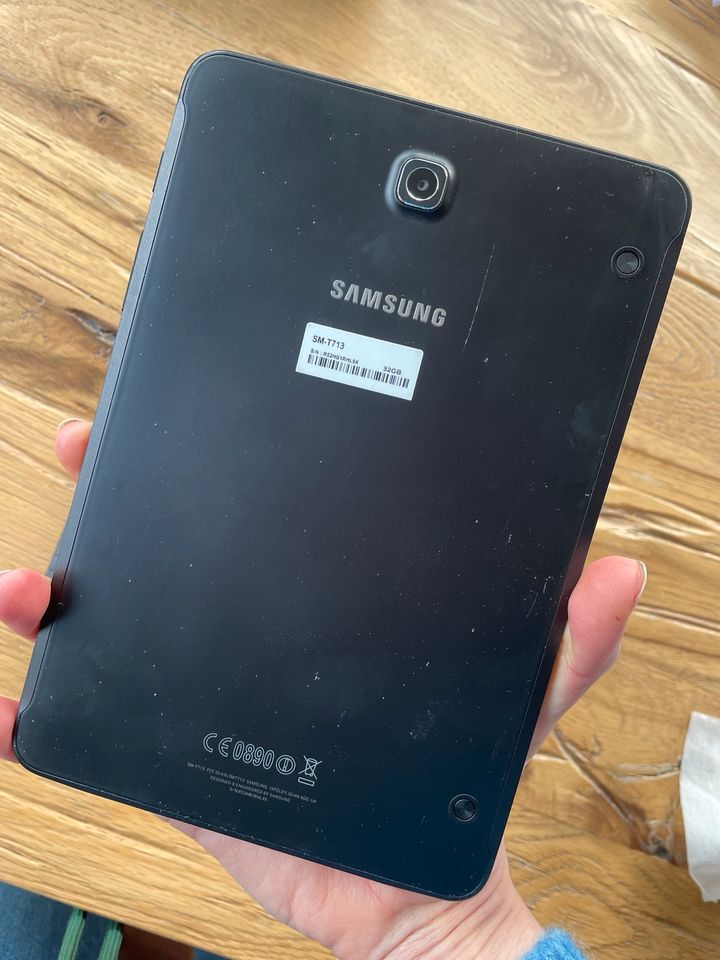 Samsung Galaxy Tab S2 8.0 T713/T719 | 8" in Steinhagen