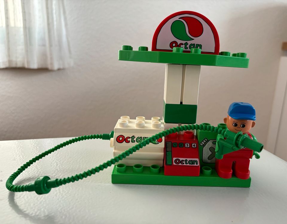 Lego Duplo Tankstelle Octan mit Tankwart | Retro in Stuttgart