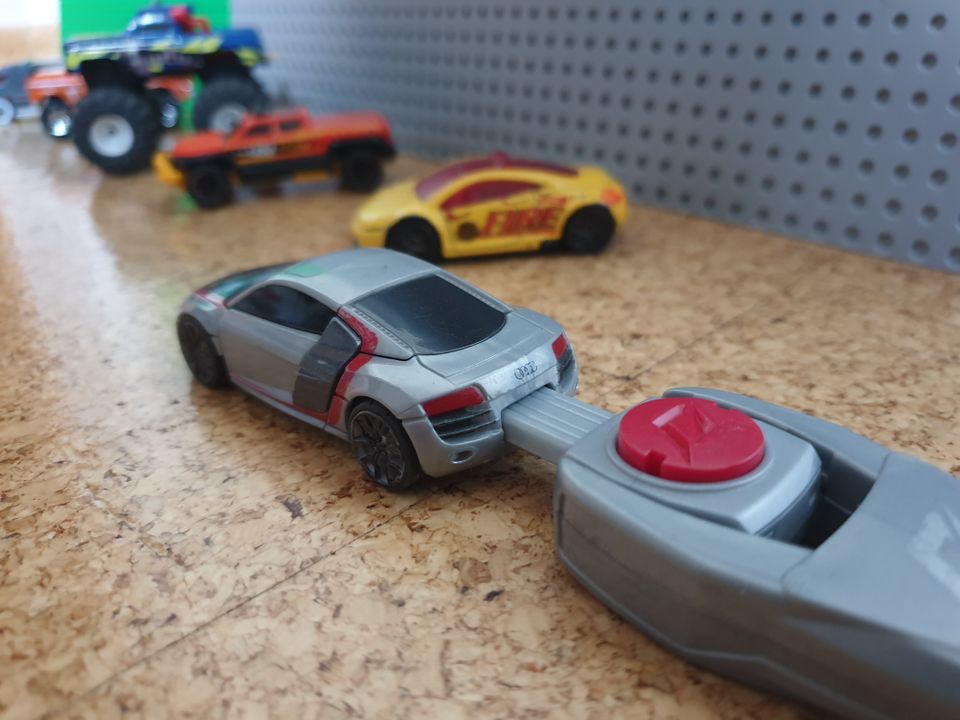 Kleine Spielzeug-Autos in Warendorf