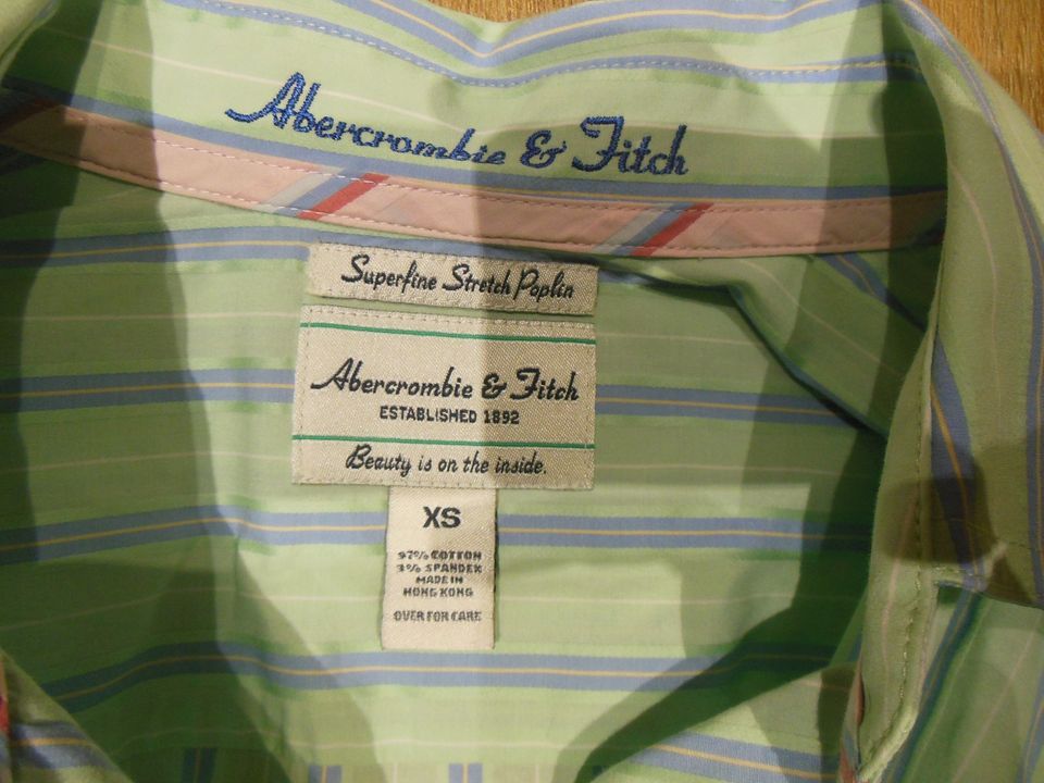 Bluse Abercrombie& Fitch Größe XS grün gestreift in Stuttgart