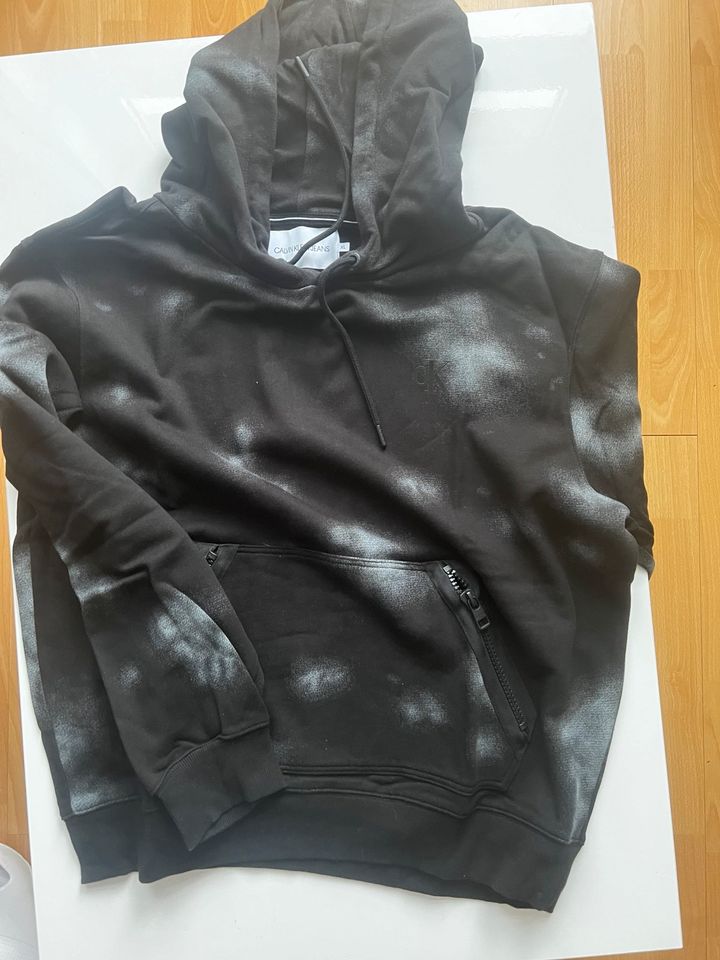 Calvin Klein Pullover in XL in Wiesbaden