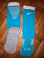 Nike Laufsocken Dri Fit Gr. S 35-38 ungetragen Nordrhein-Westfalen - Hellenthal Vorschau