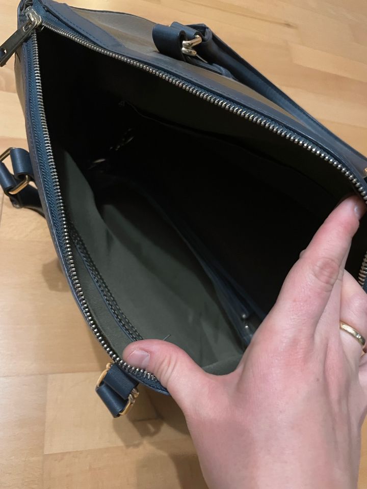 Nagelneue Handtasche in Bad Schönborn