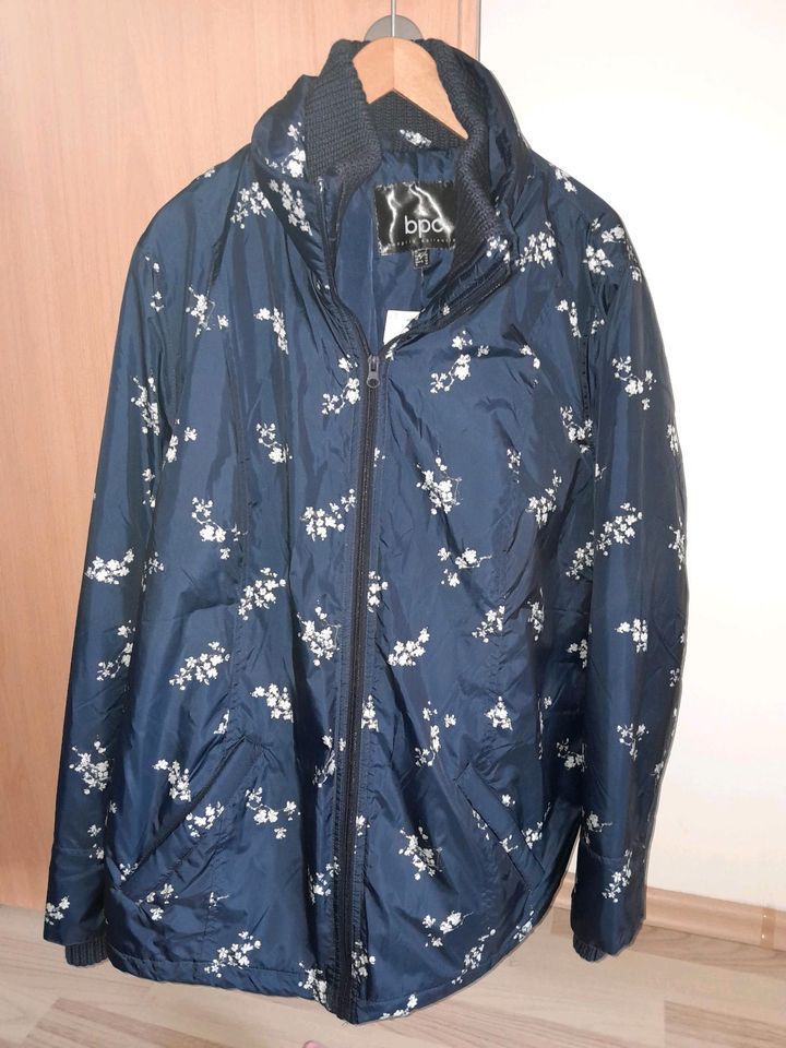 Damen Umstandsjacke mit Zippeinsatz neu Gr. 48 in Reichshof