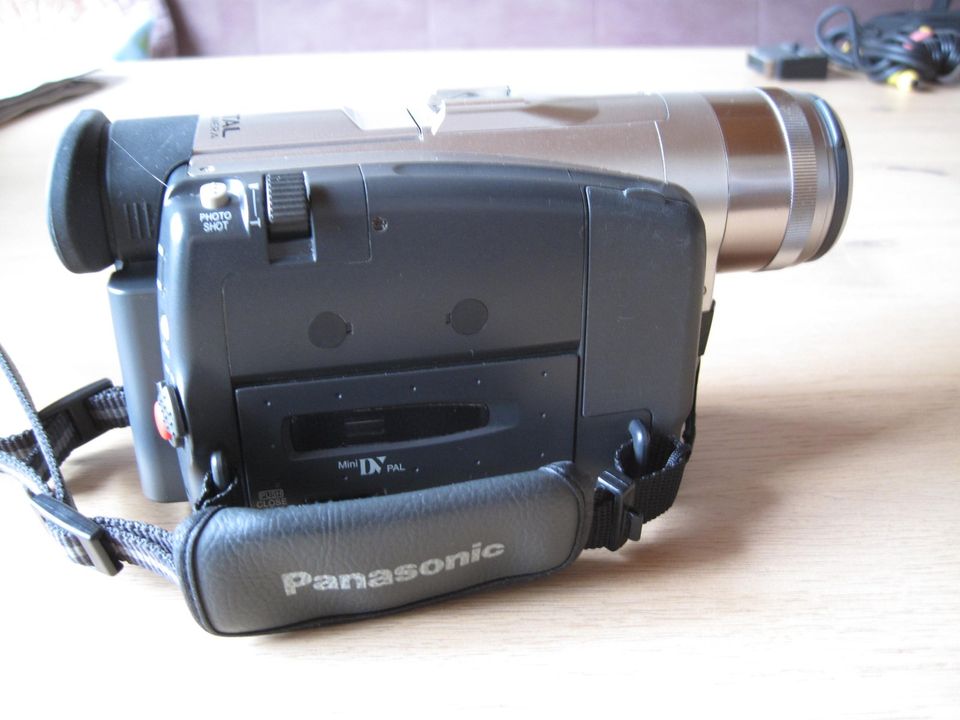 Panasonic NV-DS15EG Camcorder in Gammertingen