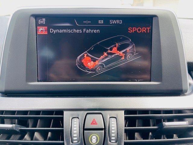 BMW 220 d xDrive Active Tourer Aut*AHK*Panaroma in Griesheim