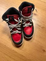 Nike Air Jordan Größe 40 rot Bayern - Bad Kötzting Vorschau