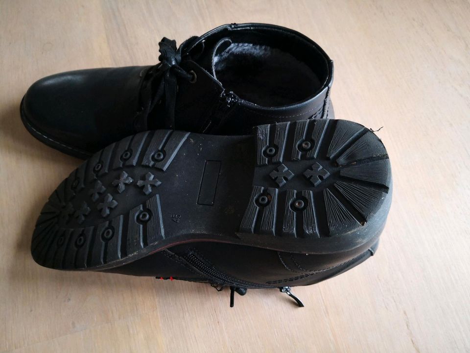 Winterschuhe schwarz Gr. 45 in Böblingen