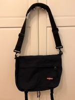 Zeitlose Eastpak Messenger Bag für den Alltag Niedersachsen - Baddeckenstedt Vorschau