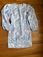 Kleid Selected Femme blau Gr. 36, fast neu Berlin - Wilmersdorf Vorschau