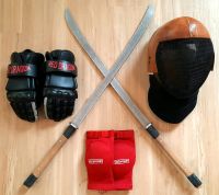 Kampfsport Ausrüstung Übungswaffen Fechtmaske Boxhandschuhe Säbel Niedersachsen - Cuxhaven Vorschau