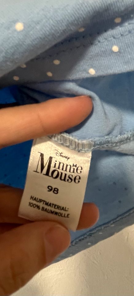 Disney T-Shirt, Minnie, mit Punkten, Größe 98 in Nordholz