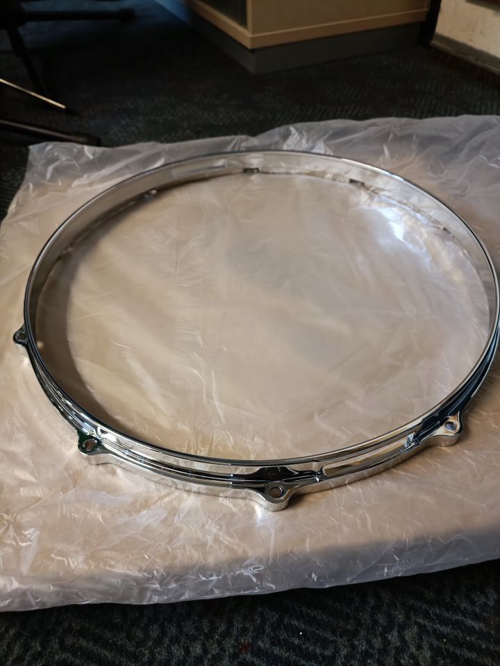 Tama Die Cast Snare Hoops 10-Loch MDH14-10 und MDH14S-10 in Berlin