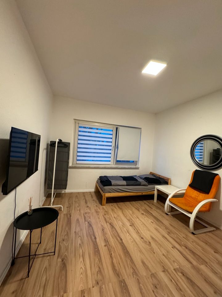 Monteur Zimmer Wohnung Pension Hotel Unterkunft 15€ pro Person in Duisburg