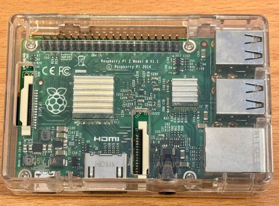 Mini PC - Raspberry Pi 2B - 64GB - inkl. WiFi und Bluetooth in Münchberg